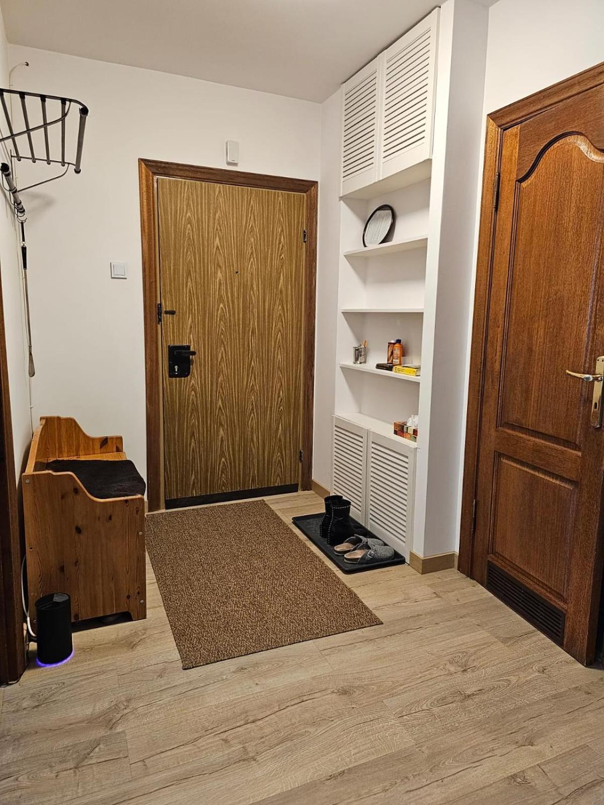 Schicke 2-zimmer-wohnung Im Vintage-look Kraków